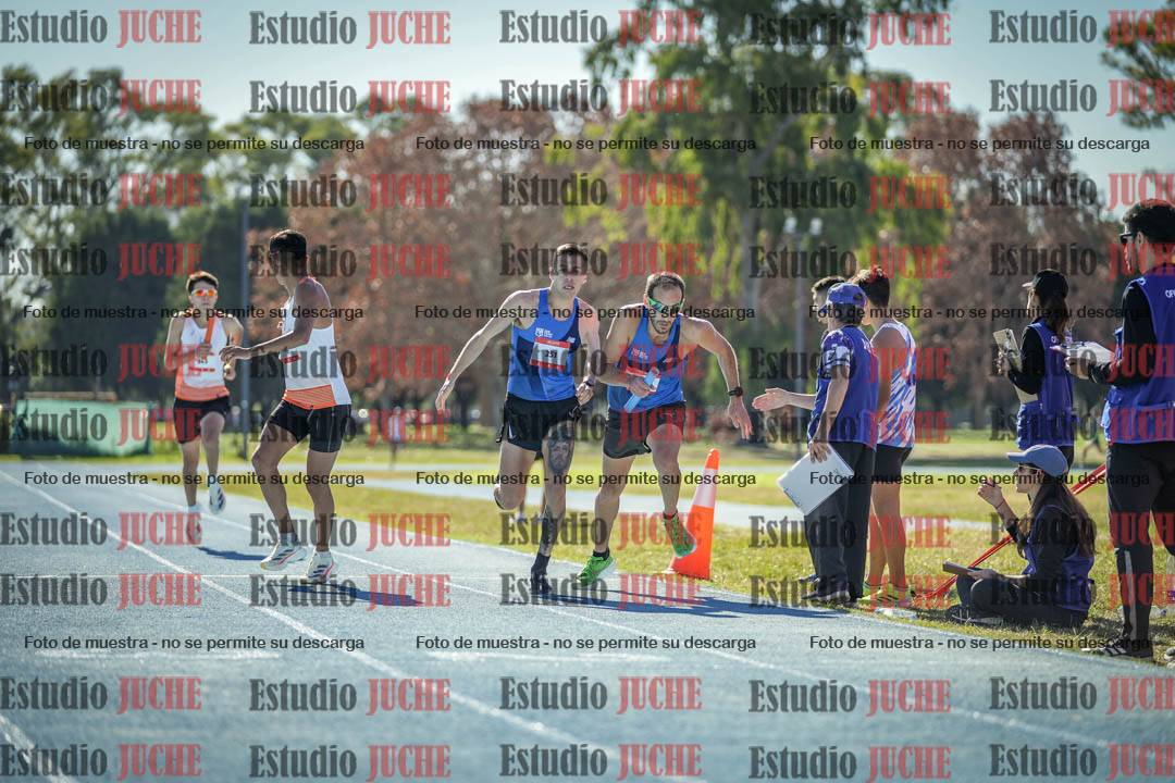 Fotos durante los relevos