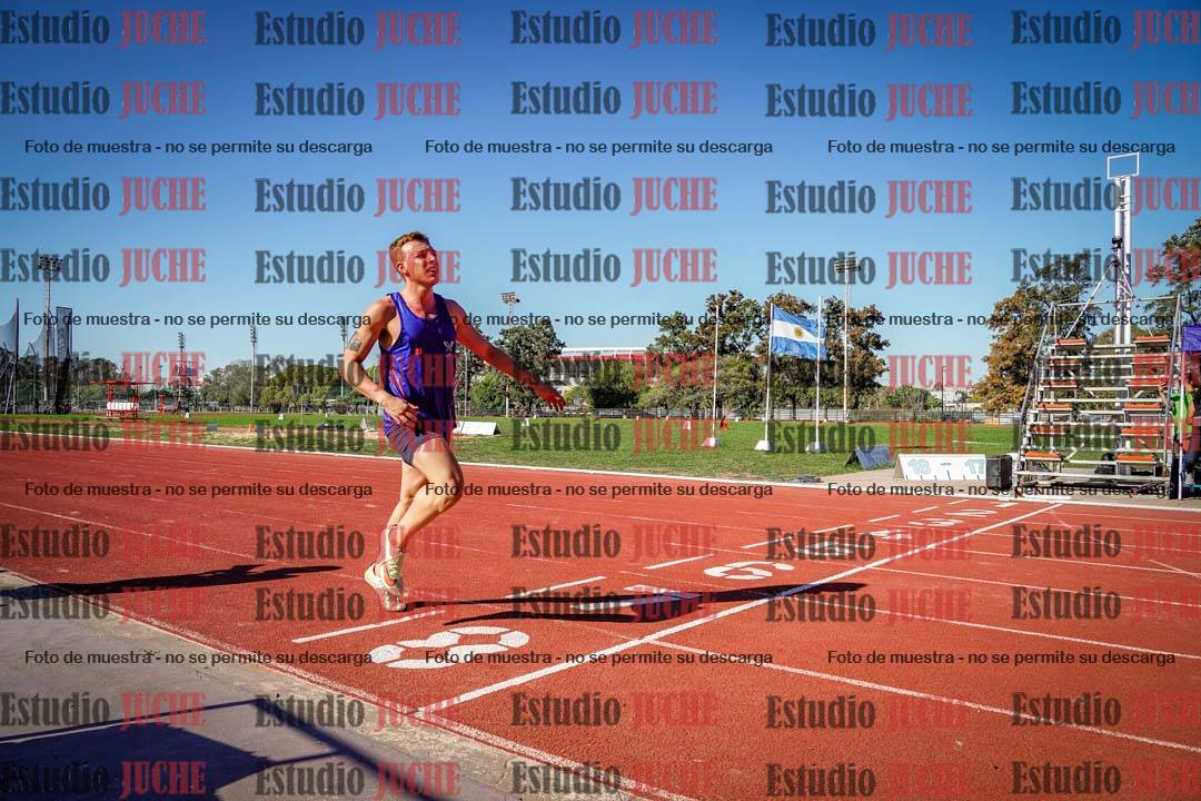 Fotos de los 400 m llanos de varones