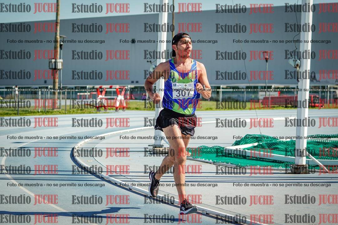Fotos de los 3000 m llanos de varones