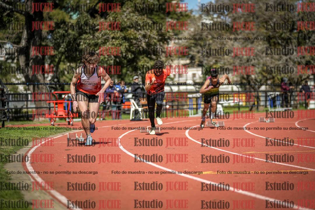 Fotos de los 200 m llanos de varones