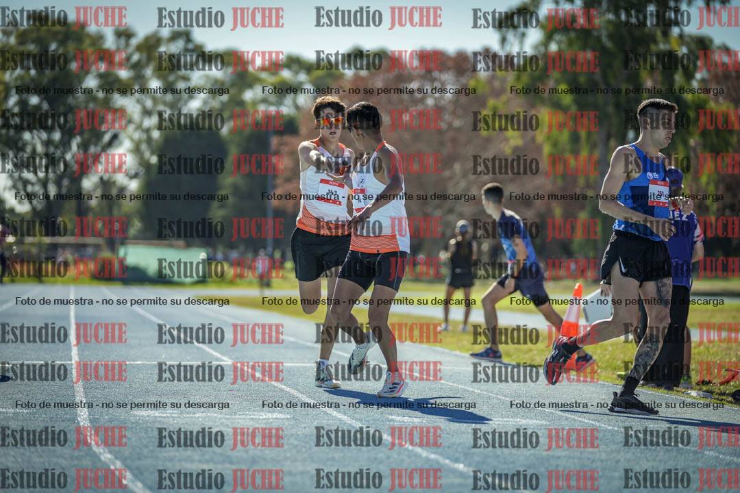 Fotos durante los relevos