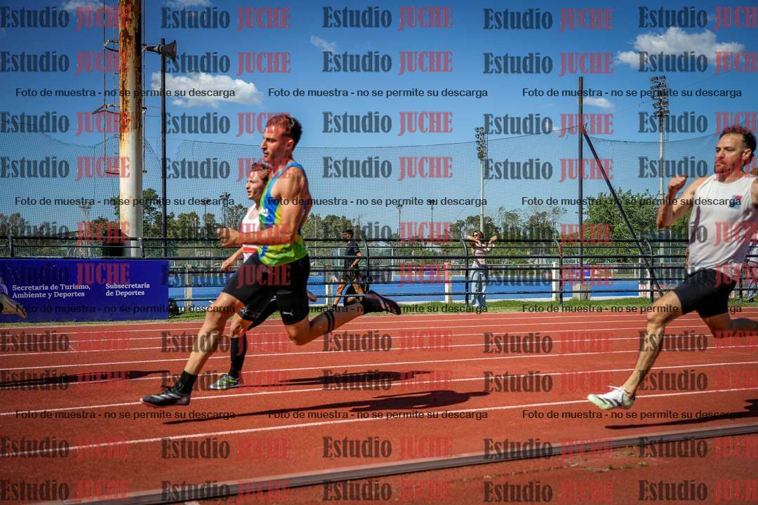 Fotos de los 200 m llanos de varones