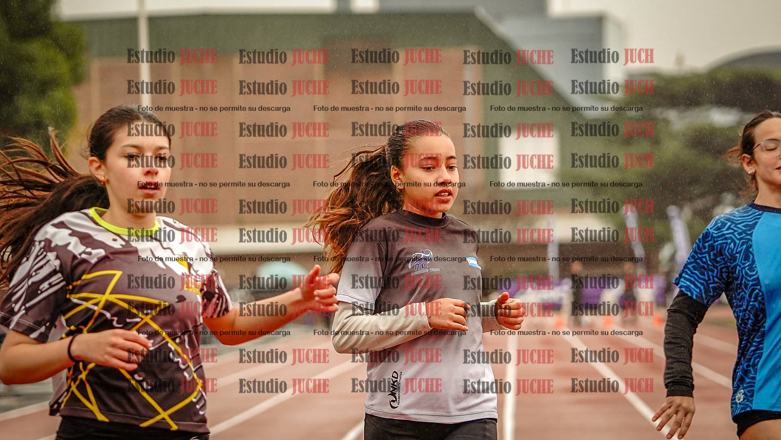 Fotos de los 80 m llanos de mujeres