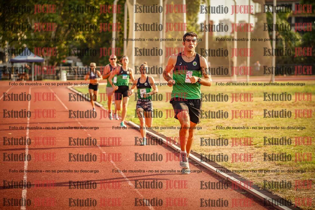 Fotos de los 5000 m llanos de mujeres y varones