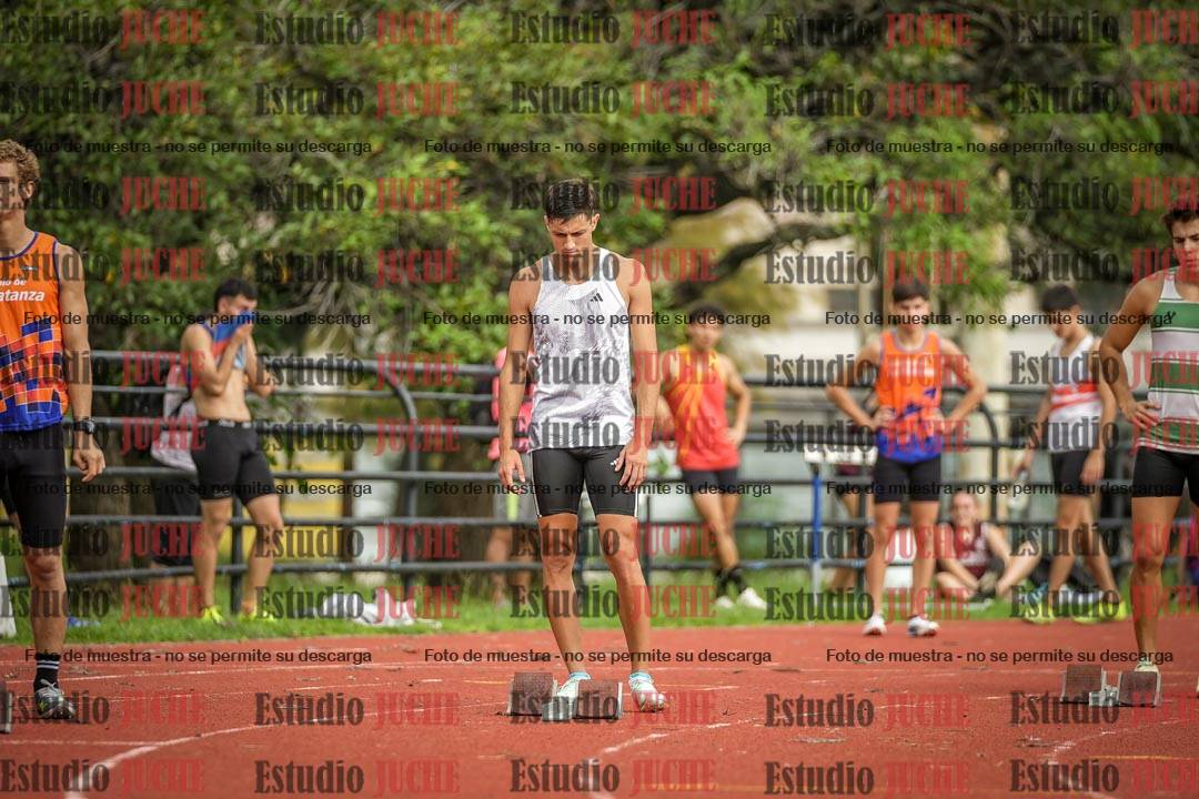 Fotos de los 200 m llanos de varones