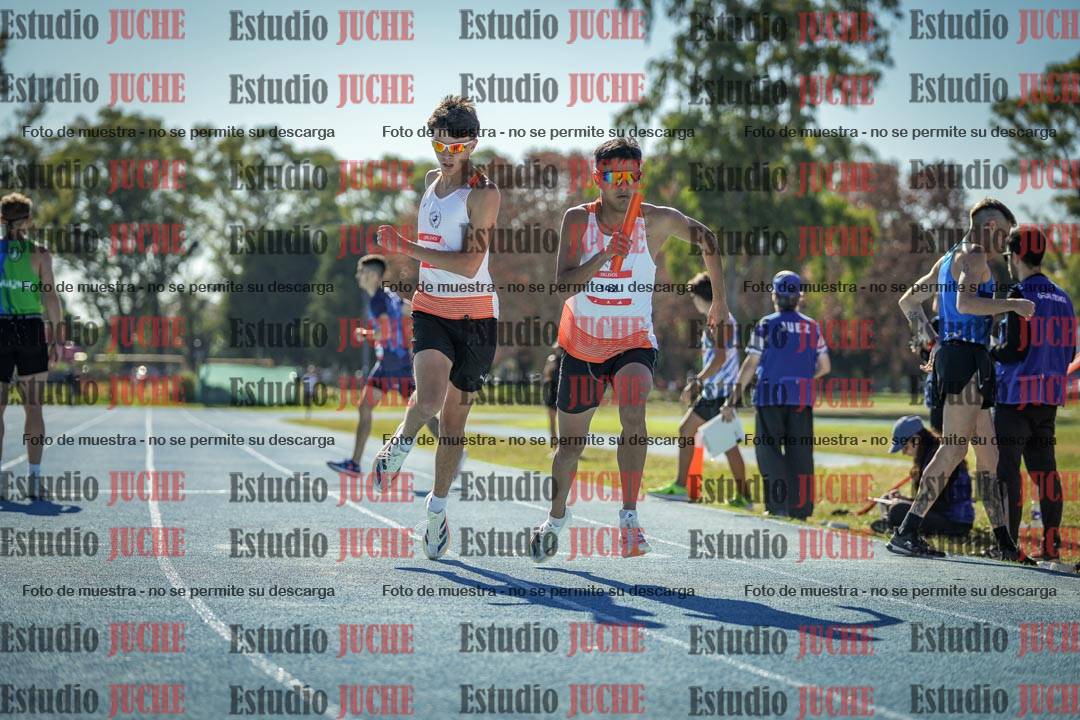 Fotos durante los relevos