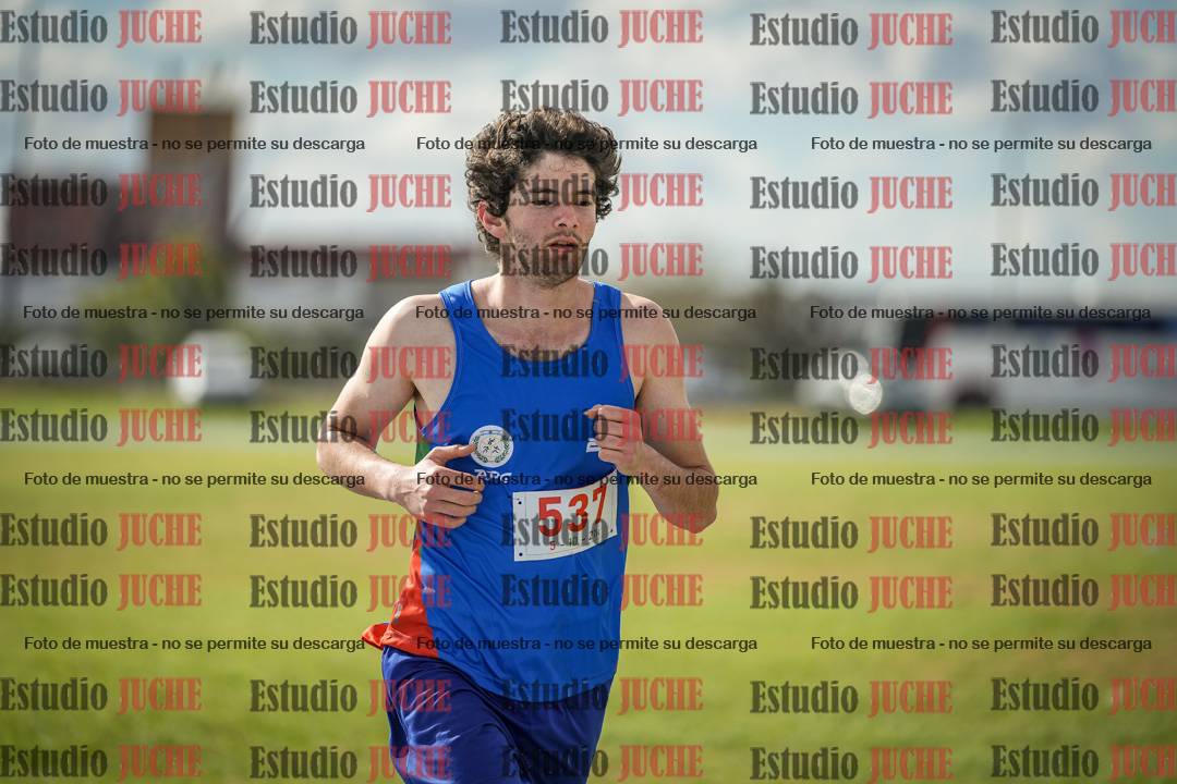 Fotos de los 5000 m llanos de varones