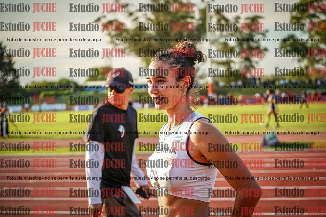 Fotos de algunos extras y podios del día 1