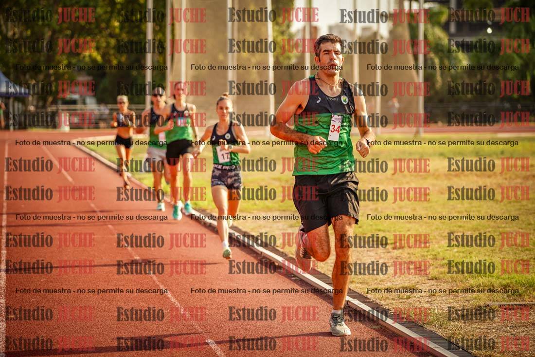 Fotos de los 5000 m llanos de mujeres y varones