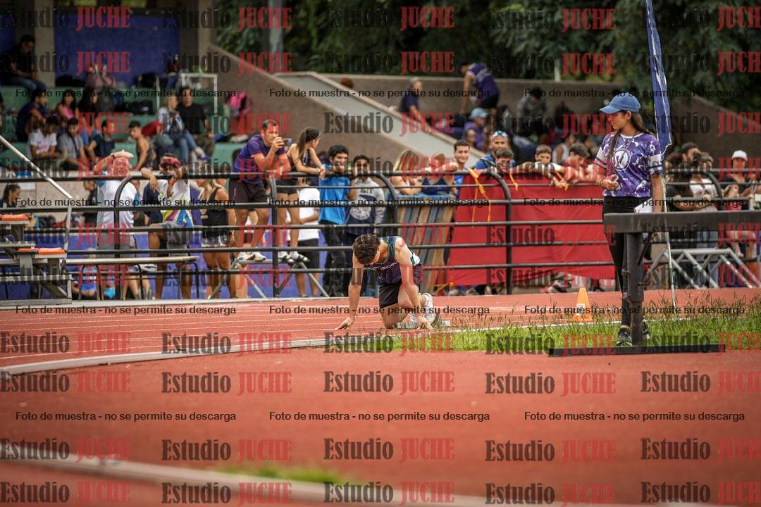 Fotos de los 400 m llanos de varones