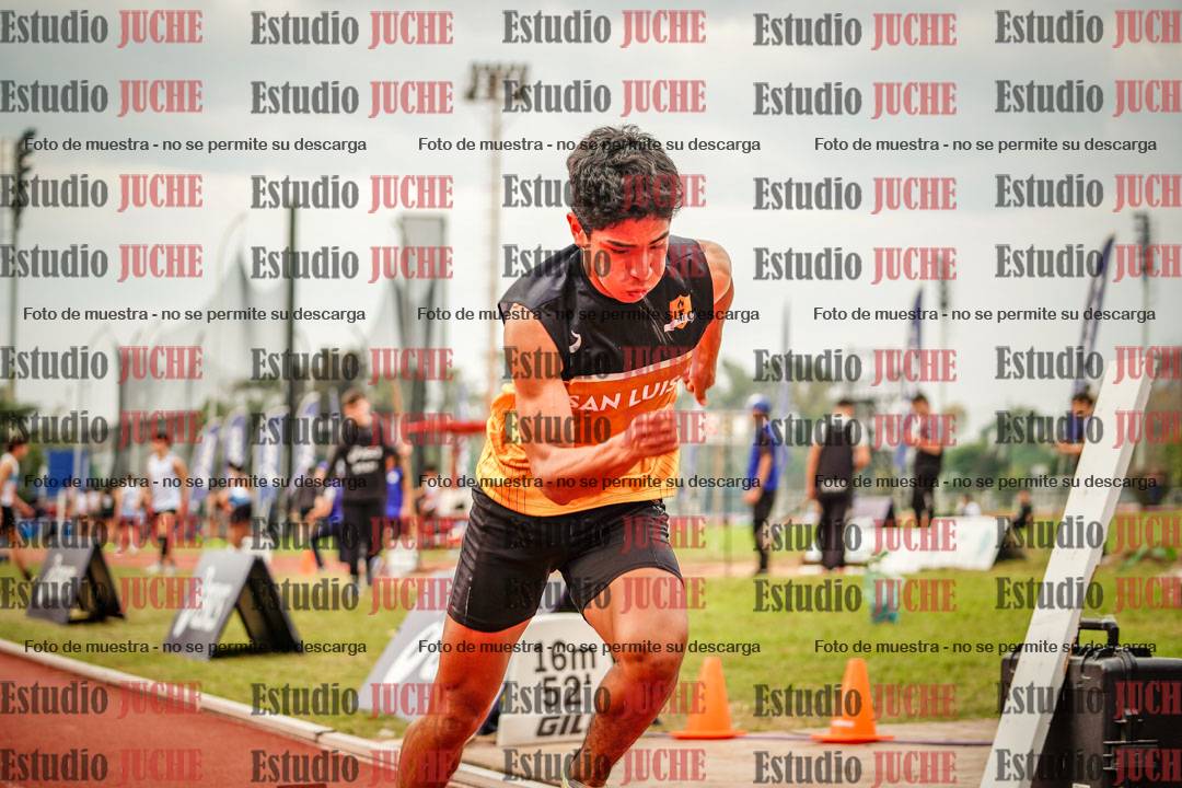 Fotos de los 400 m llanos de varones - FINAL