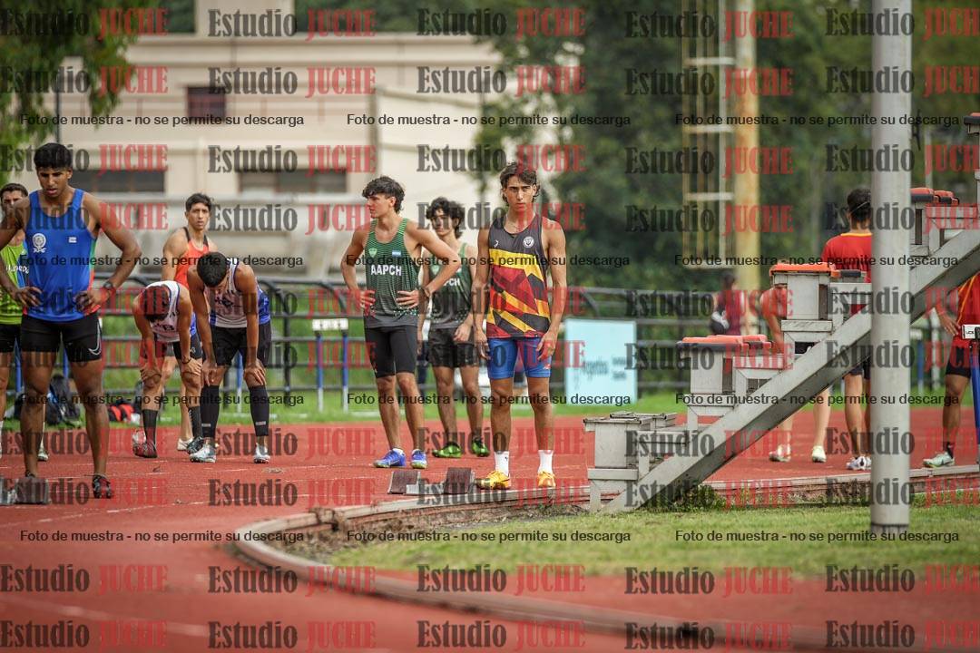 Fotos de los 200 m llanos de varones