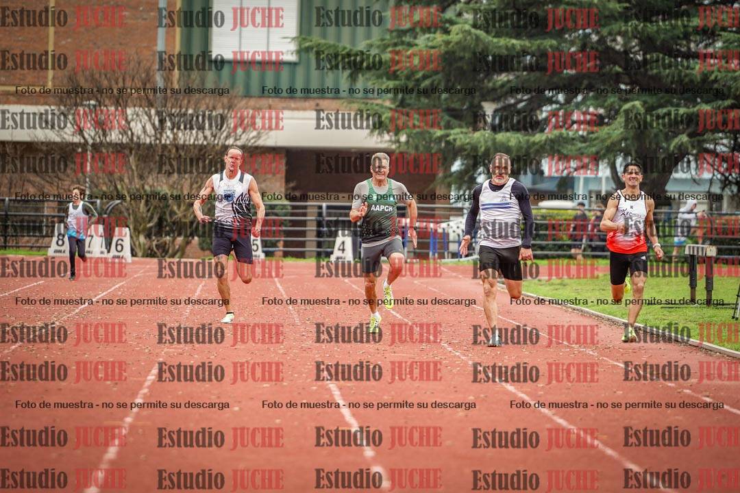 Fotos de los 200 m llanos de varones