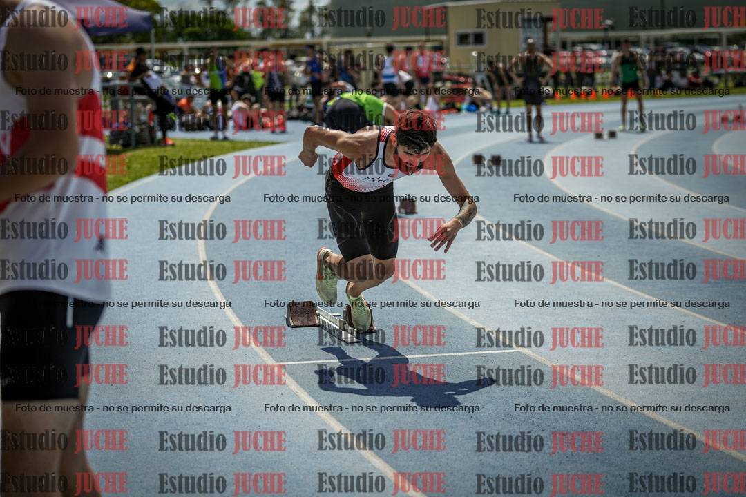 Fotos de los 400 m llanos de varones
