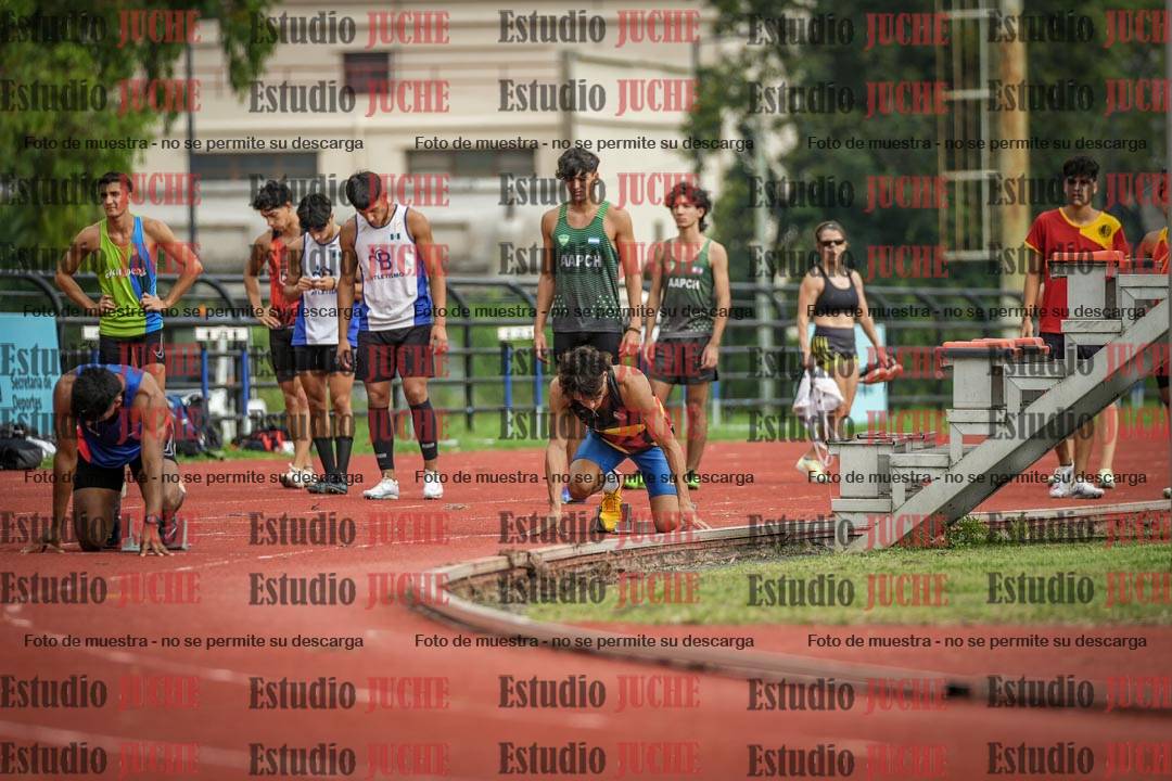 Fotos de los 200 m llanos de varones