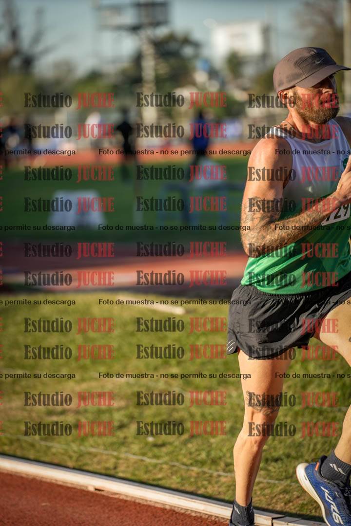 Fotos de los 3000 m llanos de varones