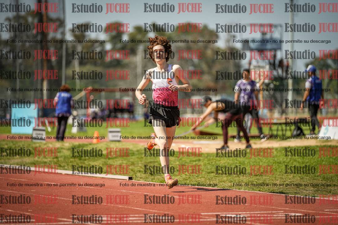 Fotos de los 400 m llanos de varones