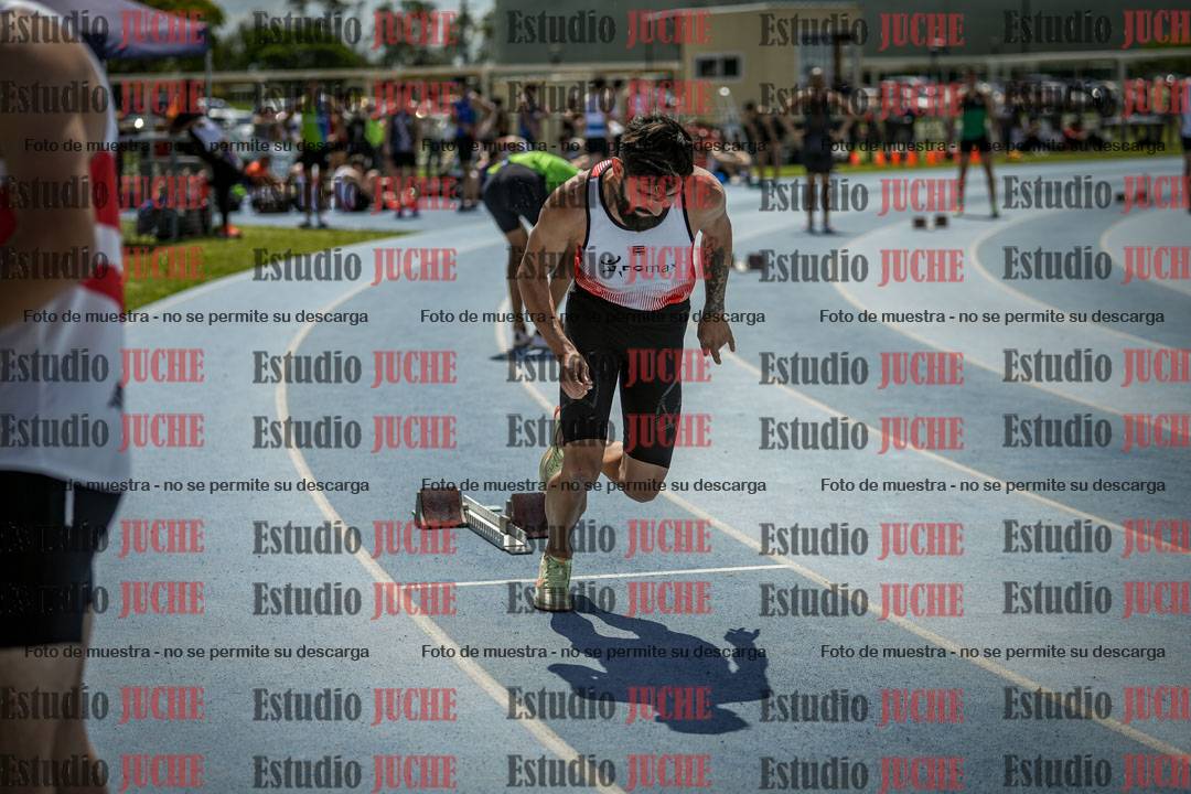 Fotos de los 400 m llanos de varones