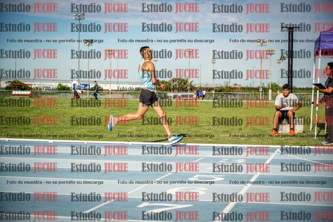 Fotos de los 1500 m llanos de varones