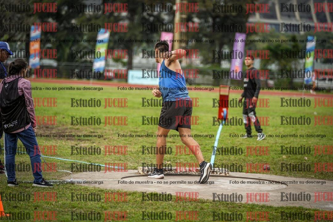 Fotos del lanzamiento de bala de varones - decatlón 3