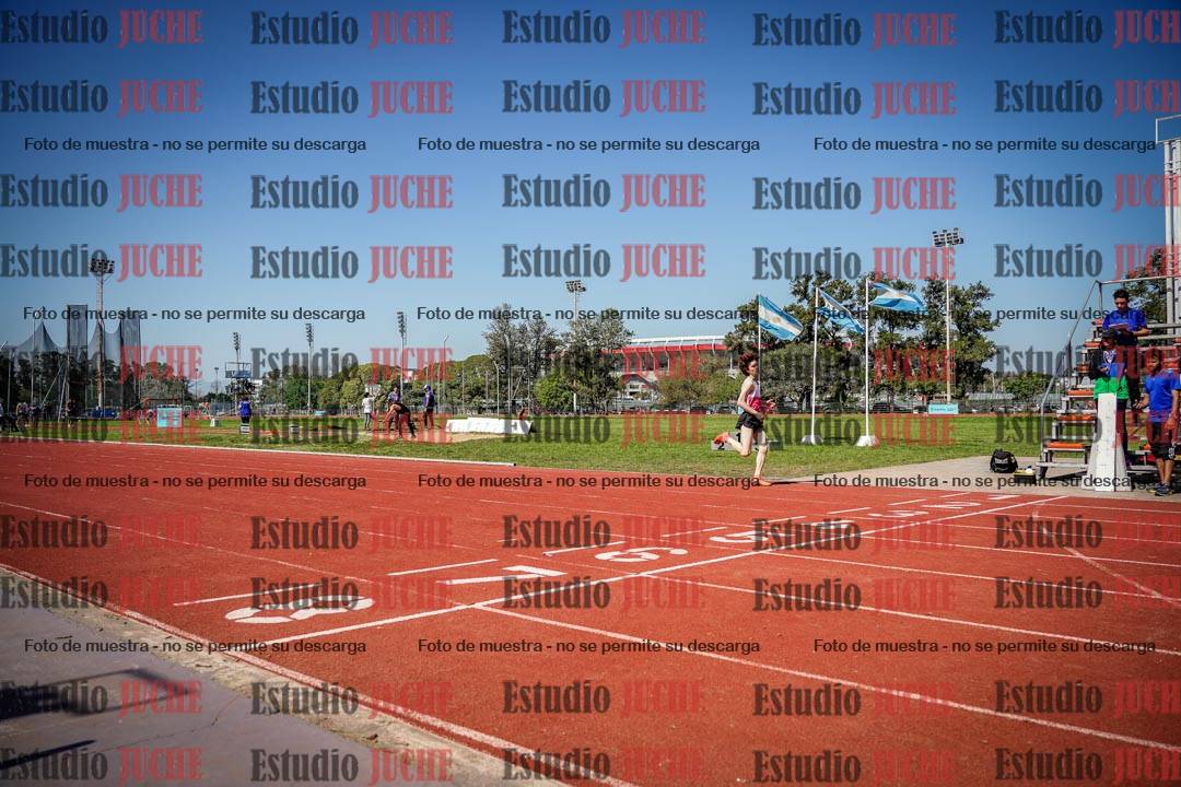 Fotos de los 400 m llanos de varones