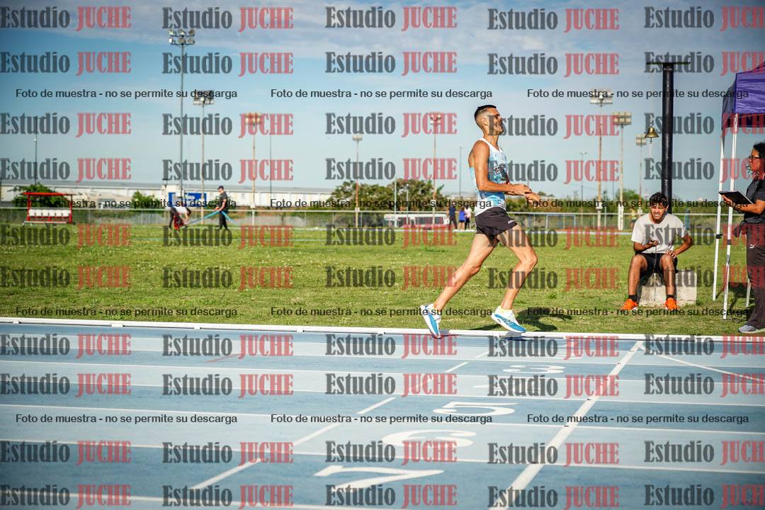 Fotos de los 1500 m llanos de varones