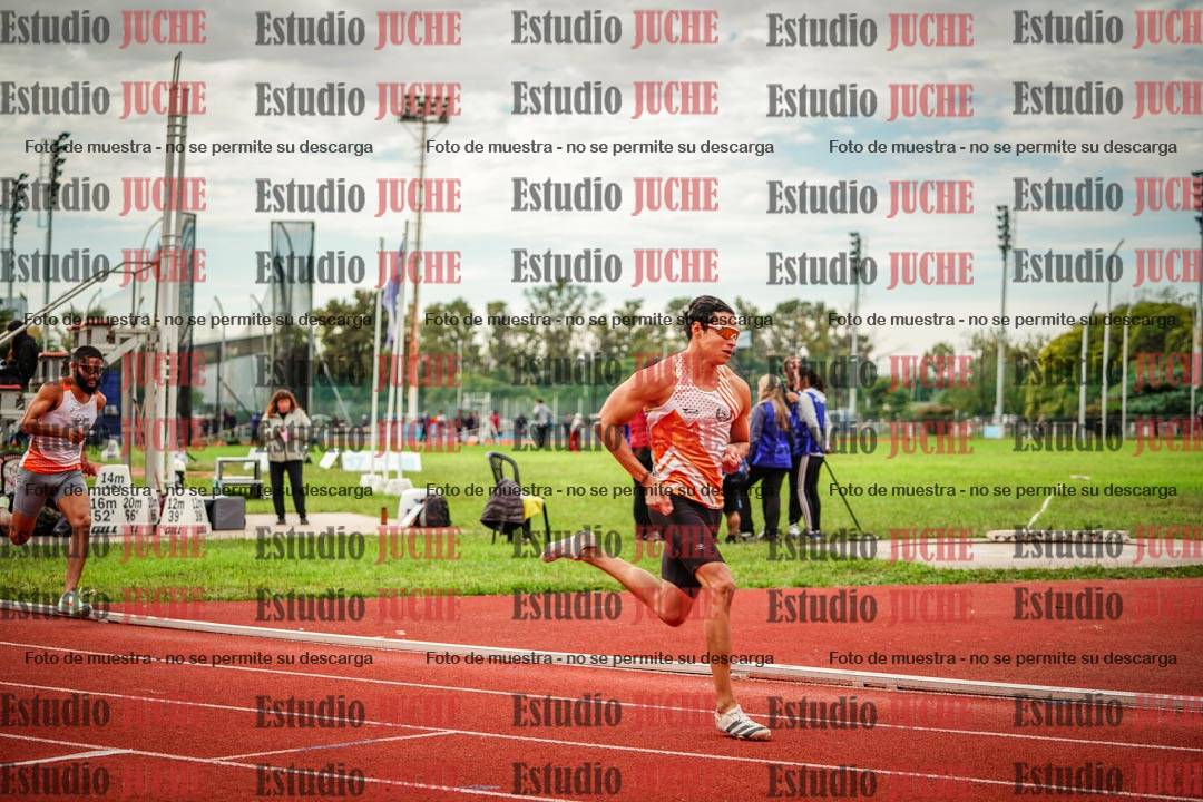 Fotos de los 400 m llanos de varones