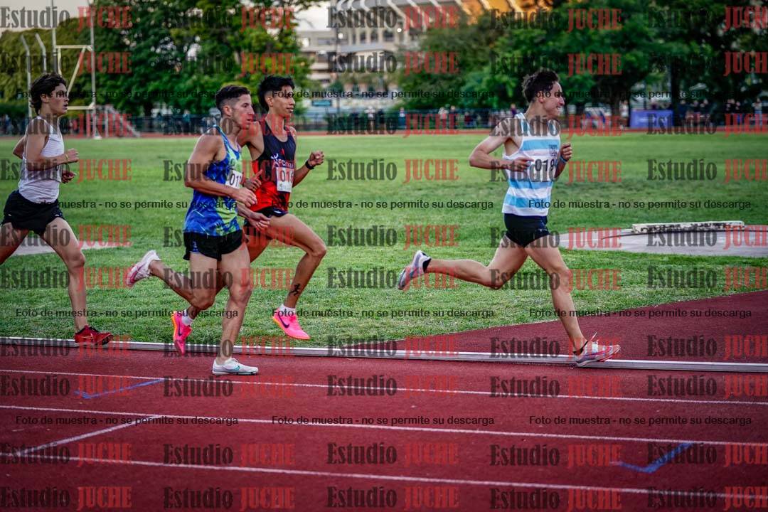 Fotos de los 1500 m llanos de varones