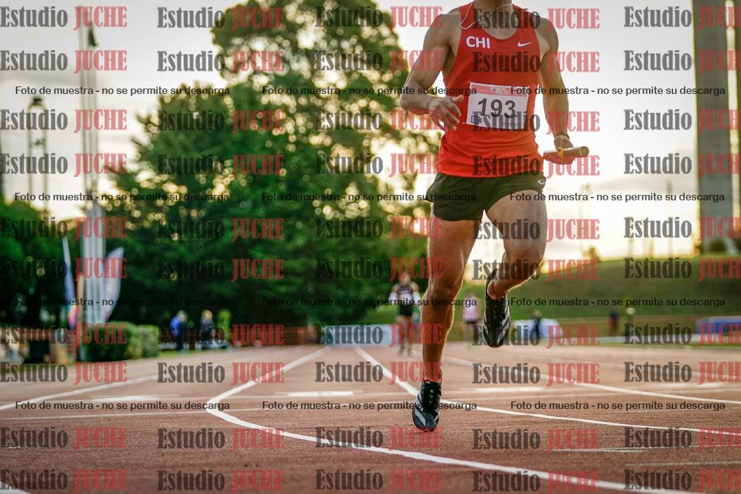 Fotos de algunos extras y podios del día 2