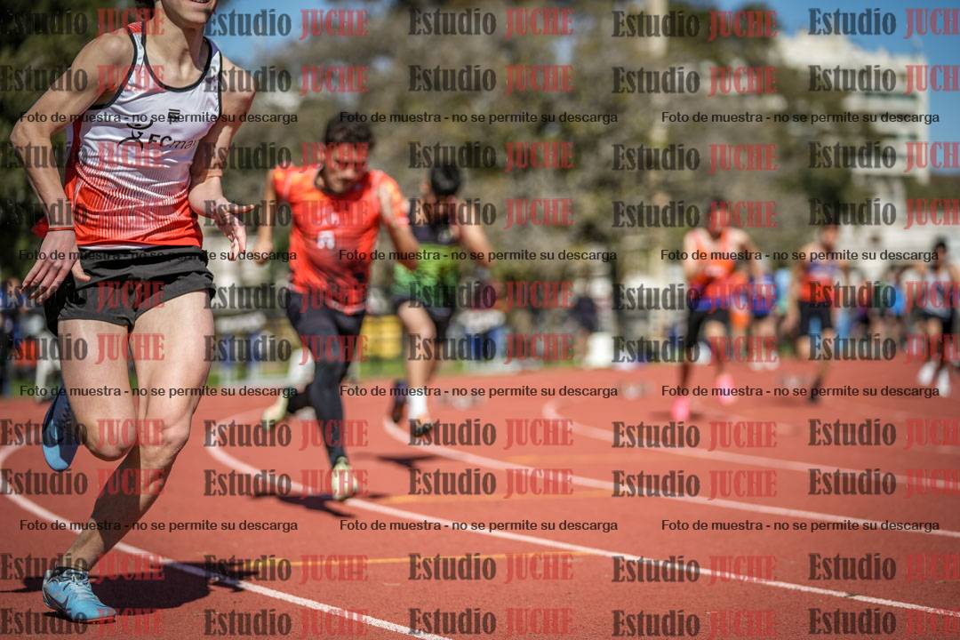 Fotos de los 200 m llanos de varones