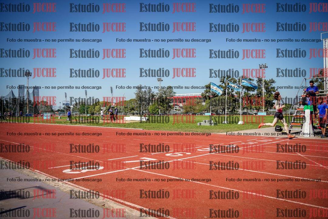Fotos de los 400 m llanos de varones