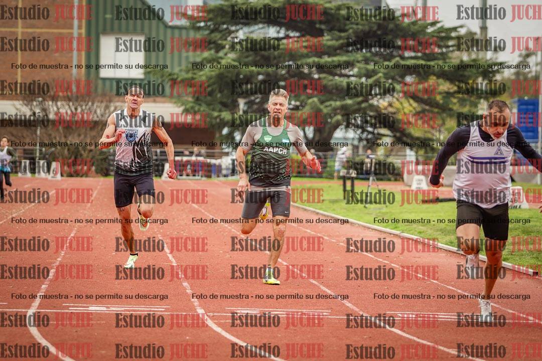 Fotos de los 200 m llanos de varones