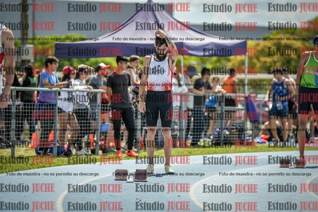 Fotos de los 400 m llanos de varones