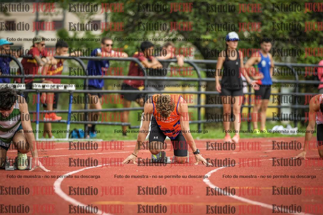 Fotos de los 200 m llanos de varones