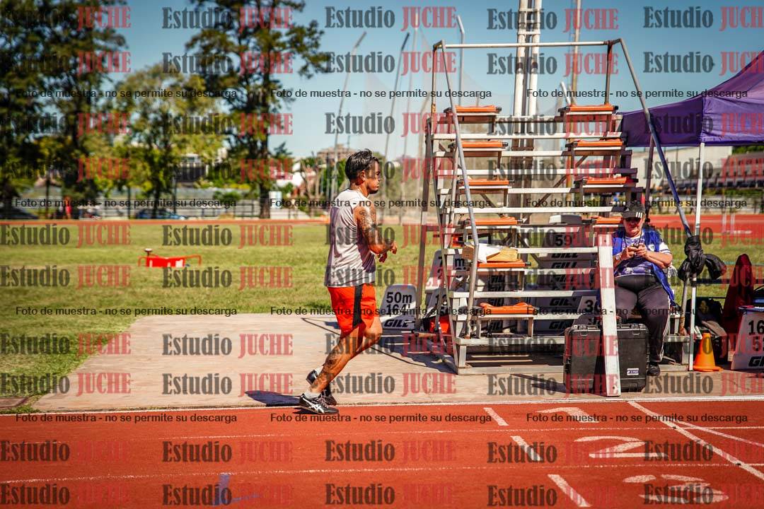 Fotos de los 800 m llanos de varones