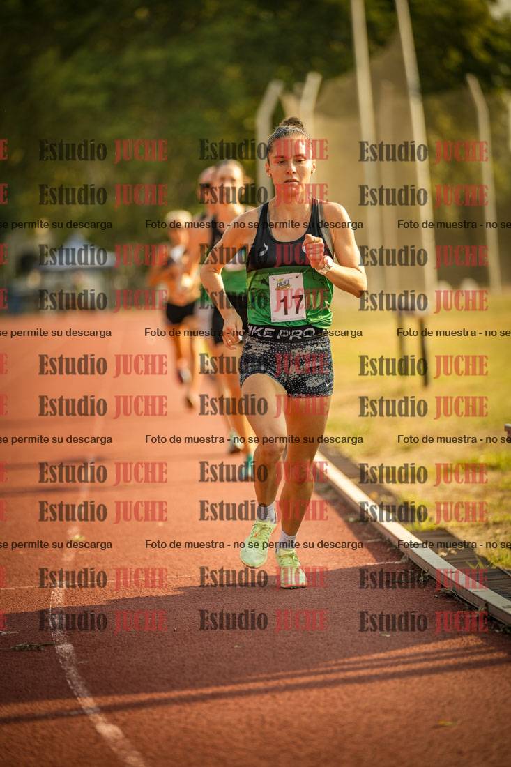 Fotos de los 5000 m llanos de mujeres y varones