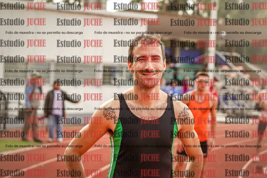 Fotos de los 400 m llanos de varones