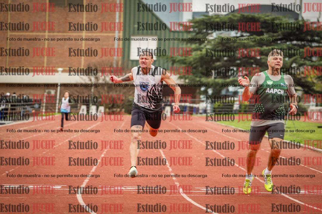 Fotos de los 200 m llanos de varones