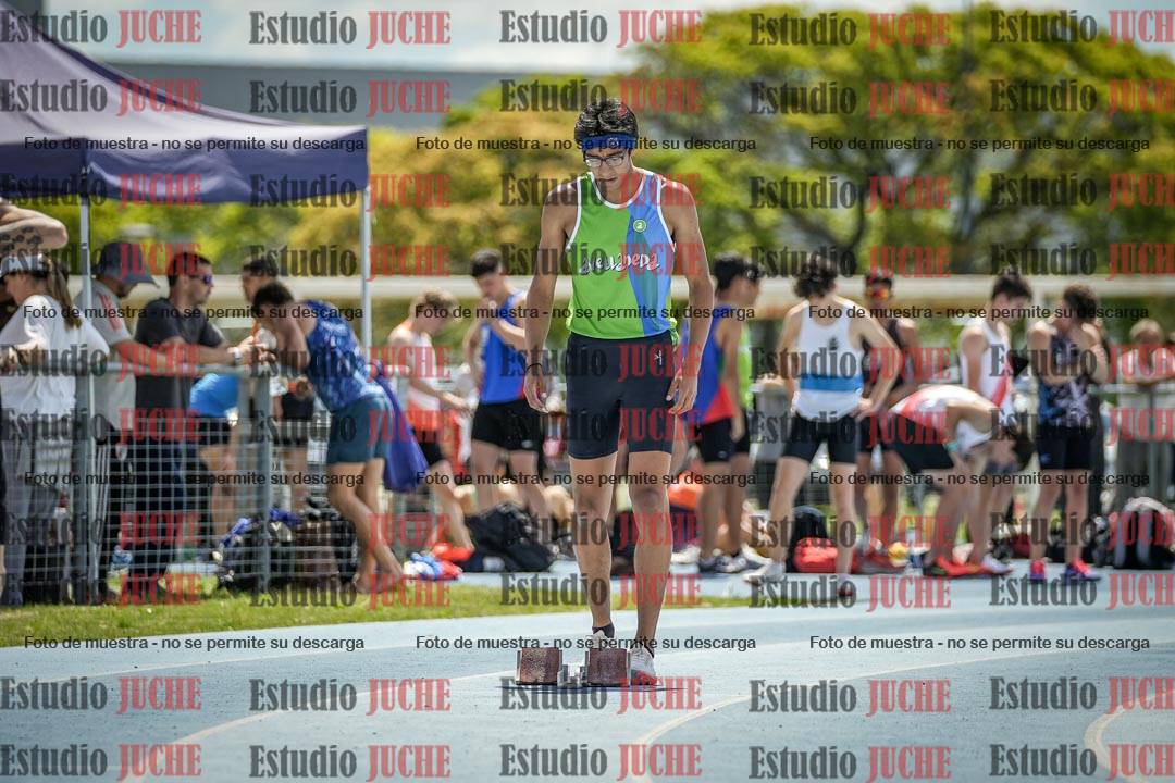 Fotos de los 400 m llanos de varones