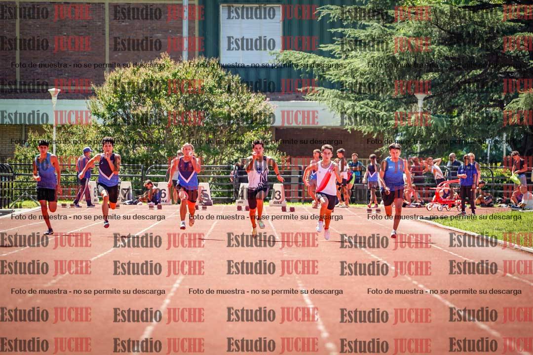 Fotos de los 100 m llanos de varones