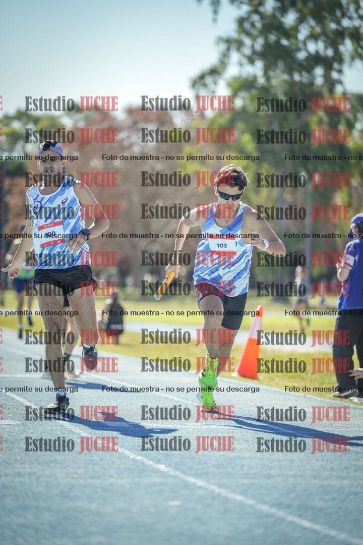 Fotos durante los relevos