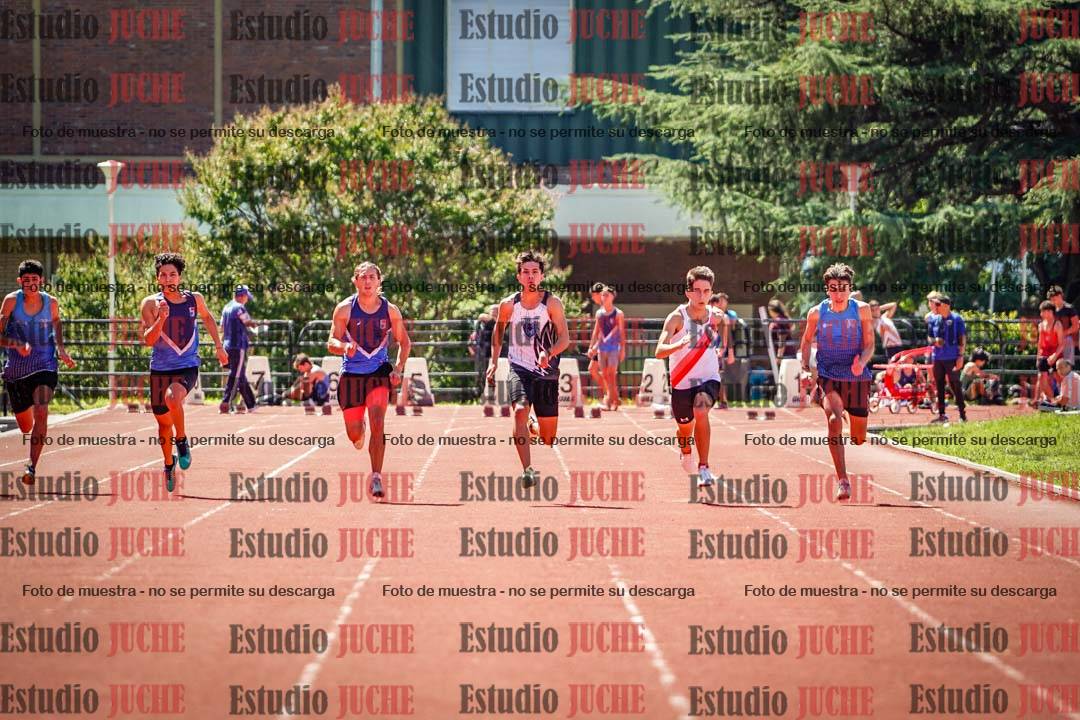 Fotos de los 100 m llanos de varones