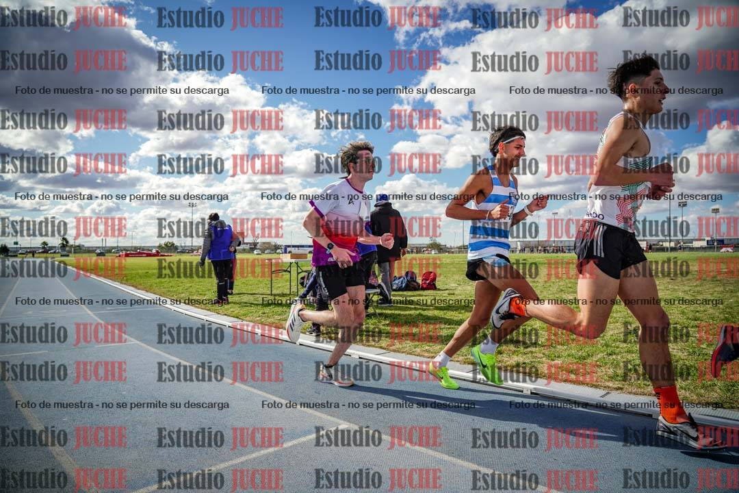 Fotos de los 5000 m llanos de varones