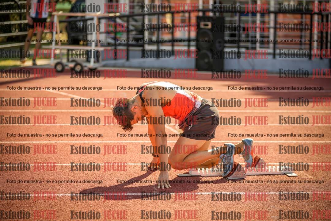 Fotos de los 400 m llanos de varones