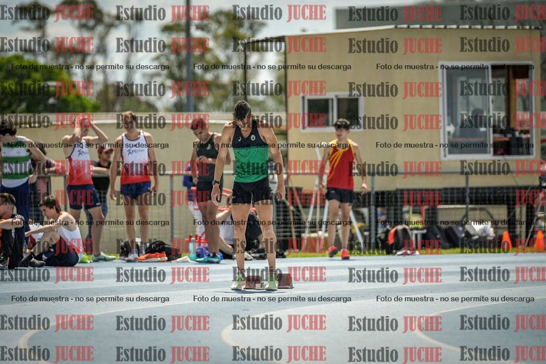 Fotos de los 400 m llanos de varones