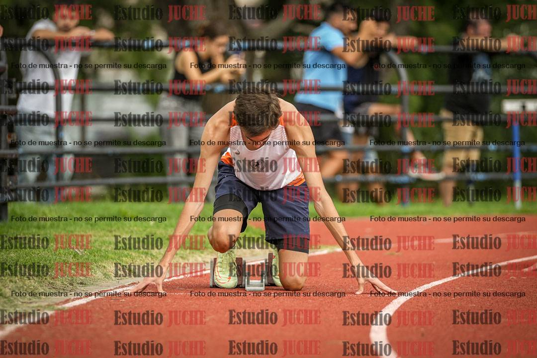 Fotos de los 200 m llanos de varones