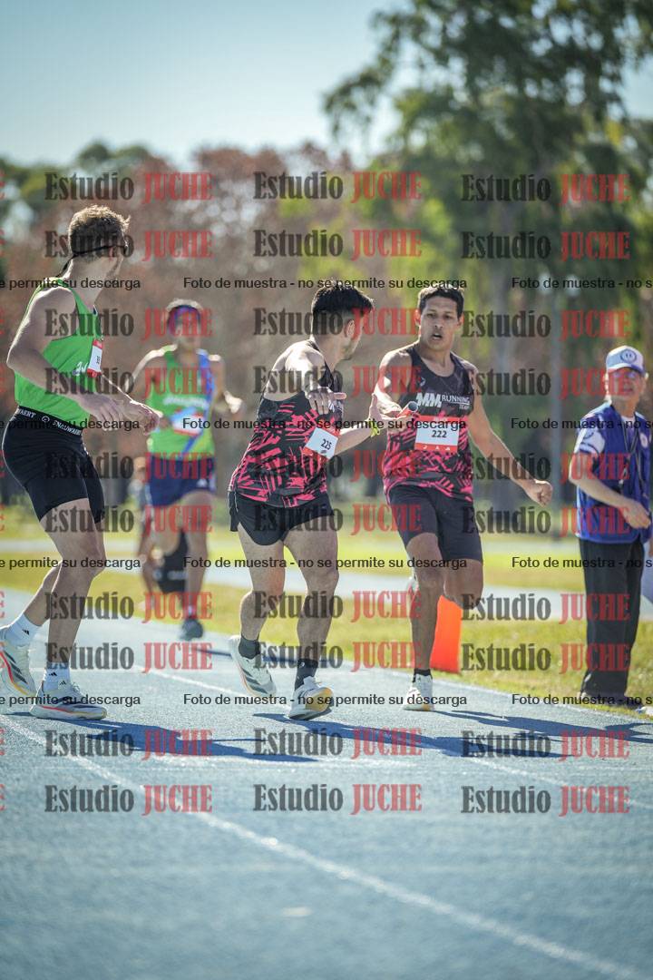 Fotos durante los relevos