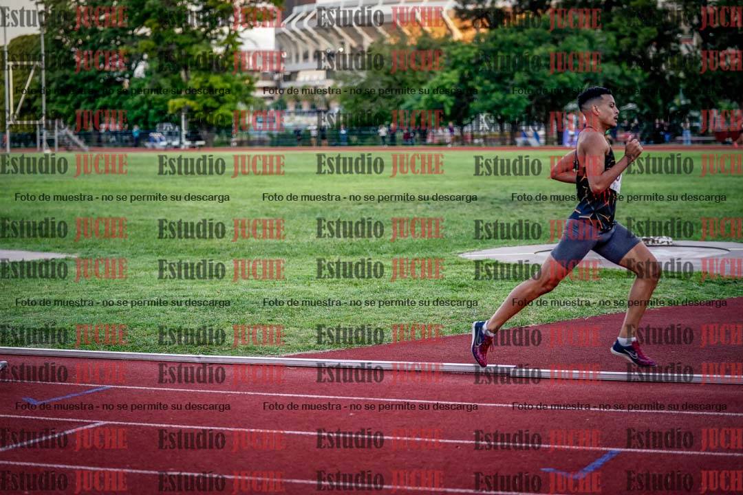 Fotos de los 1500 m llanos de varones