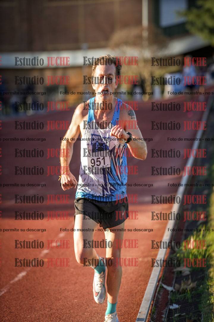 Fotos de los 3000 m llanos de varones