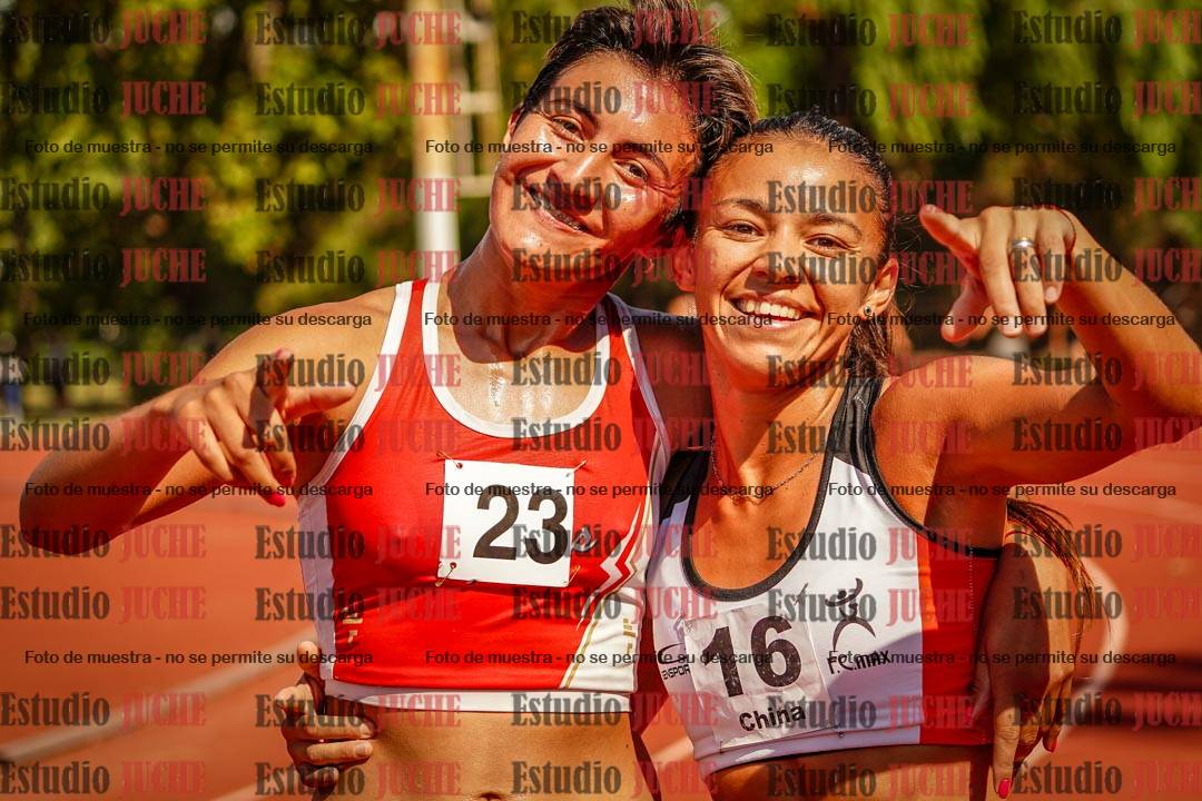 Fotos de algunos podios y extras del torneo
